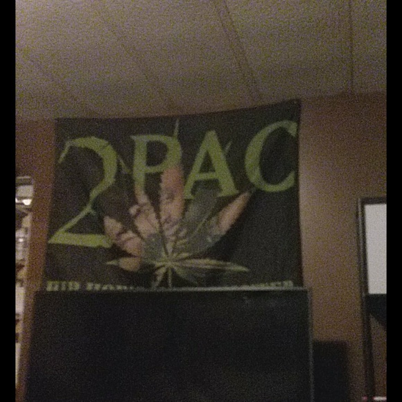 Meet your Posher, Kyle - Picture 1 of 1